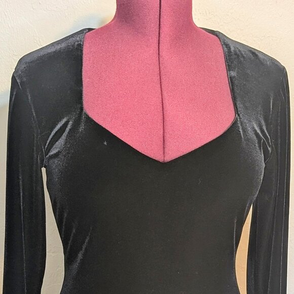 Betsy & Adam by Jaslene, Black velvet Stretch formal Dress, Size 8 - Picture 2 of 2